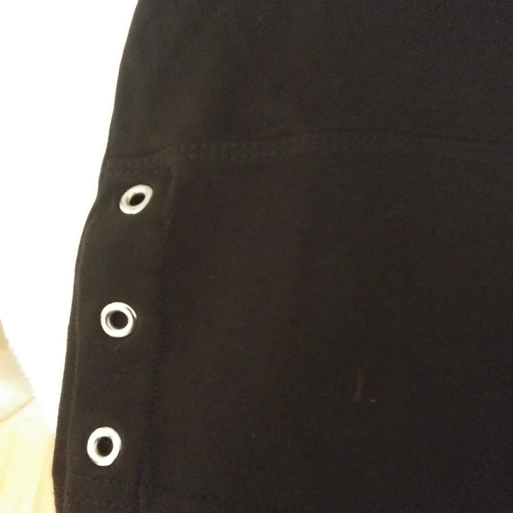KOS Shorts - Picture 5 of 5